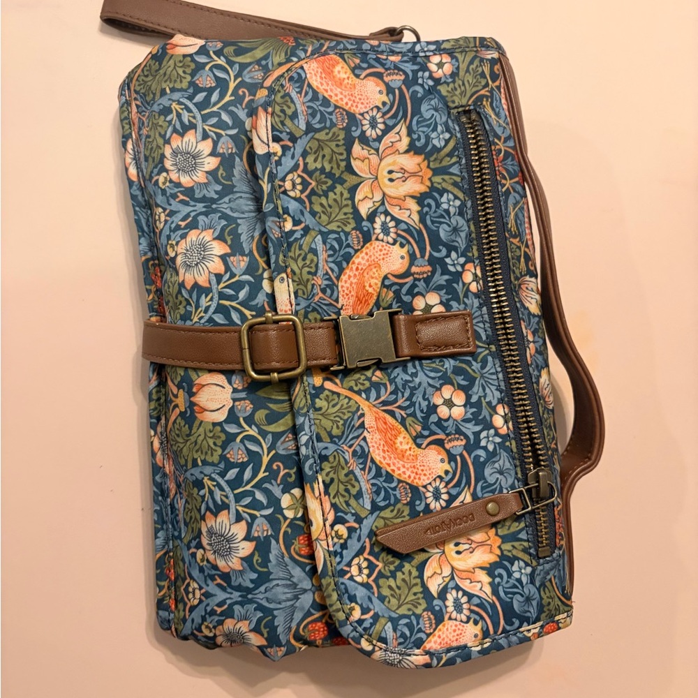 William and morris diaper changing clutch